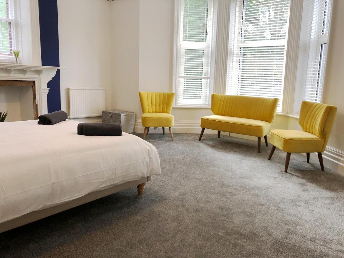 Summer Breeze. 3-Bed Apartment Close To The Beach Bournemouth Dış mekan fotoğraf